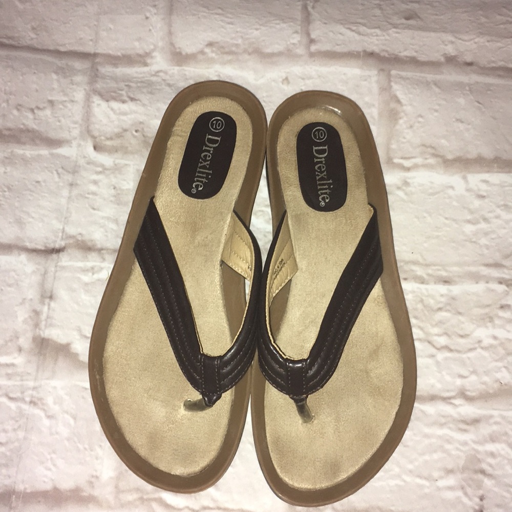 Drexlite Woman’s 10 Sandals Flops